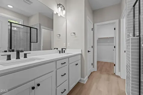 70 Livingston Lane Zebulon NC 27597