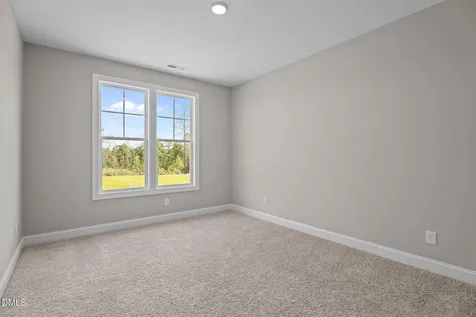70 Livingston Lane Zebulon NC 27597