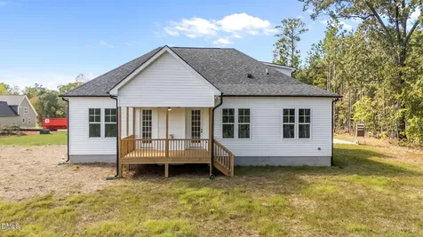 70 Livingston Lane Zebulon NC 27597