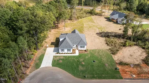 70 Livingston Lane Zebulon NC 27597