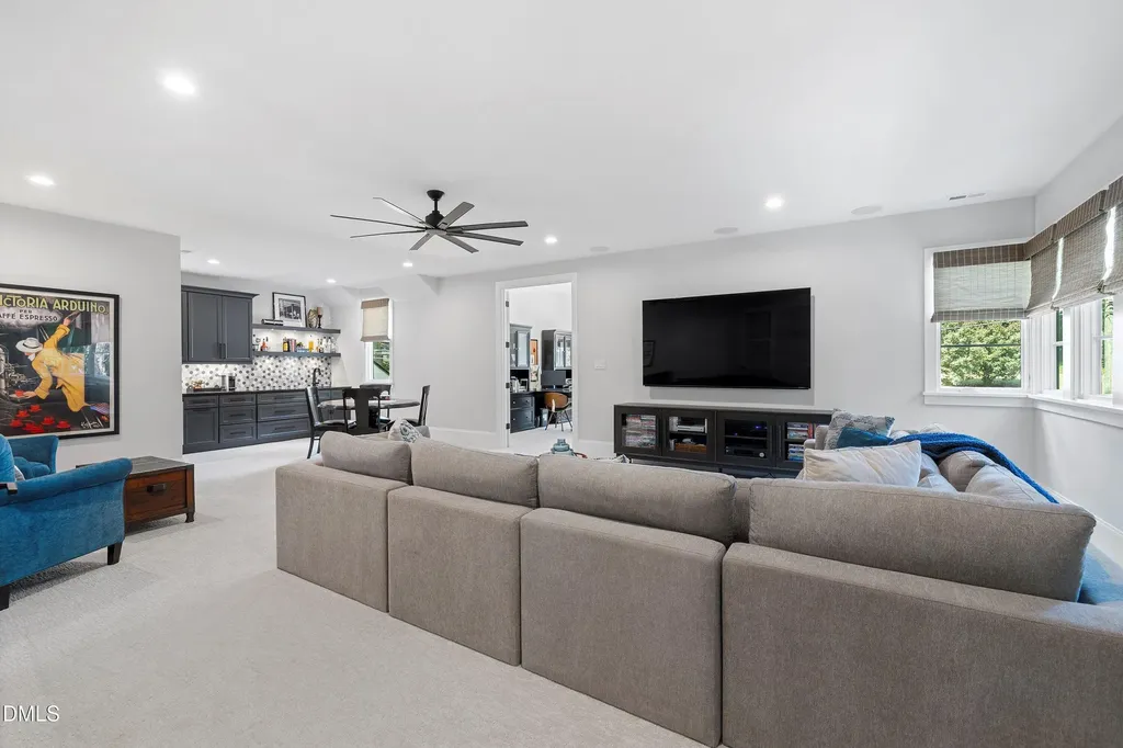1304 Ivy Lane Raleigh NC 27609