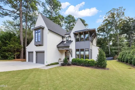 1304 Ivy Lane Raleigh NC 27609
