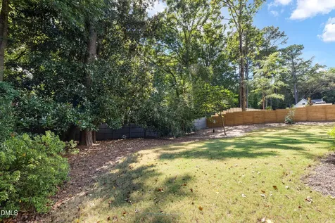 1304 Ivy Lane Raleigh NC 27609