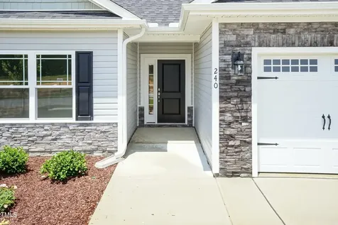 11 Northwood Drive Fuquay Varina NC 27526