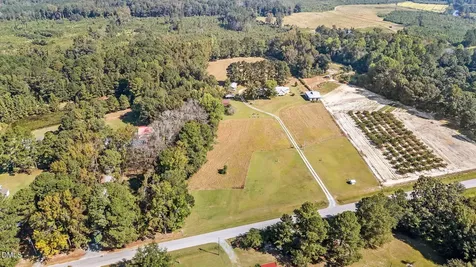 1208 Peach Orchard Road Four Oaks NC 27524