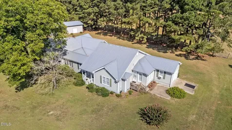1208 Peach Orchard Road Four Oaks NC 27524