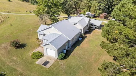 1208 Peach Orchard Road Four Oaks NC 27524