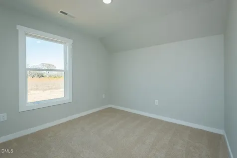 409 E Lee Avenue Yadkinville NC 27055