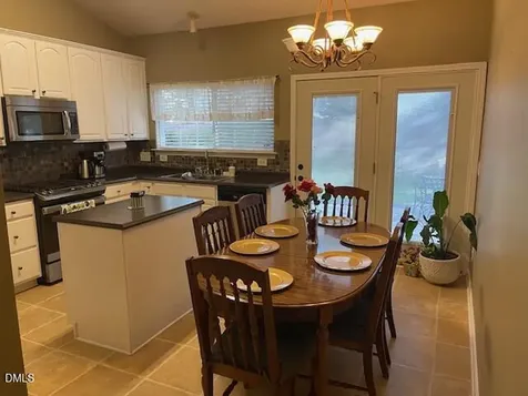 1107 Briarwood Drive Mebane NC 27302