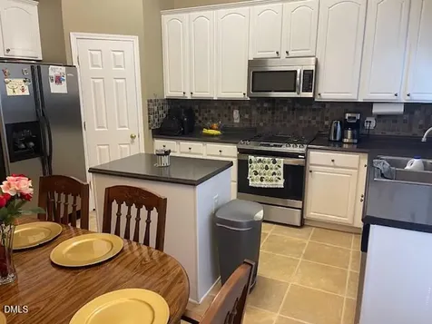 1107 Briarwood Drive Mebane NC 27302