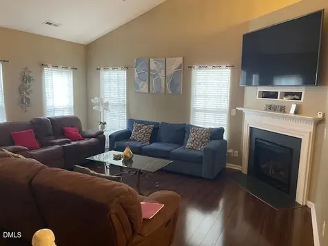 1107 Briarwood Drive Mebane NC 27302