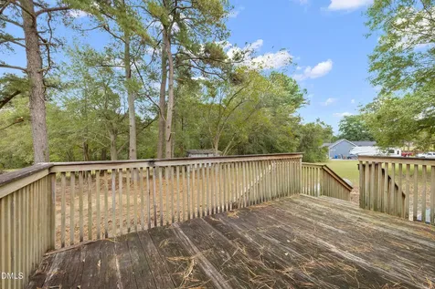 821 Penny Road Angier NC 27501