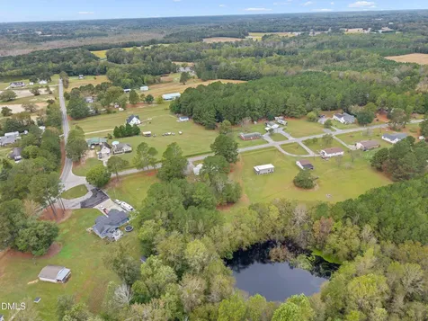 821 Penny Road Angier NC 27501