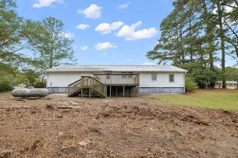 821 Penny Road Angier NC 27501