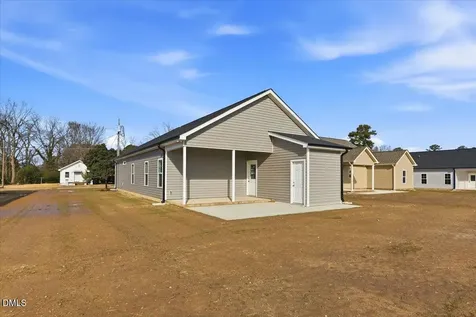 606 S Vance Street Fremont NC 27830