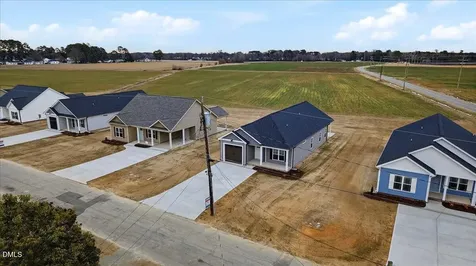 606 S Vance Street Fremont NC 27830