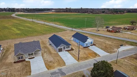 606 S Vance Street Fremont NC 27830