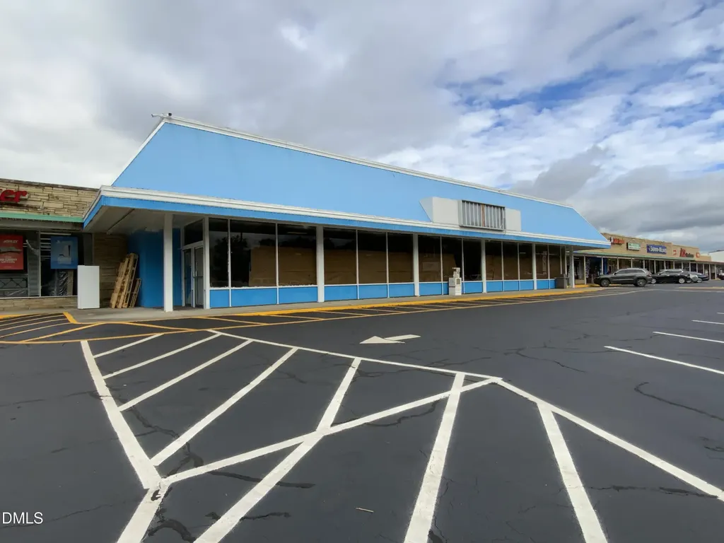 1008 W Cumberland Street Dunn NC 28334