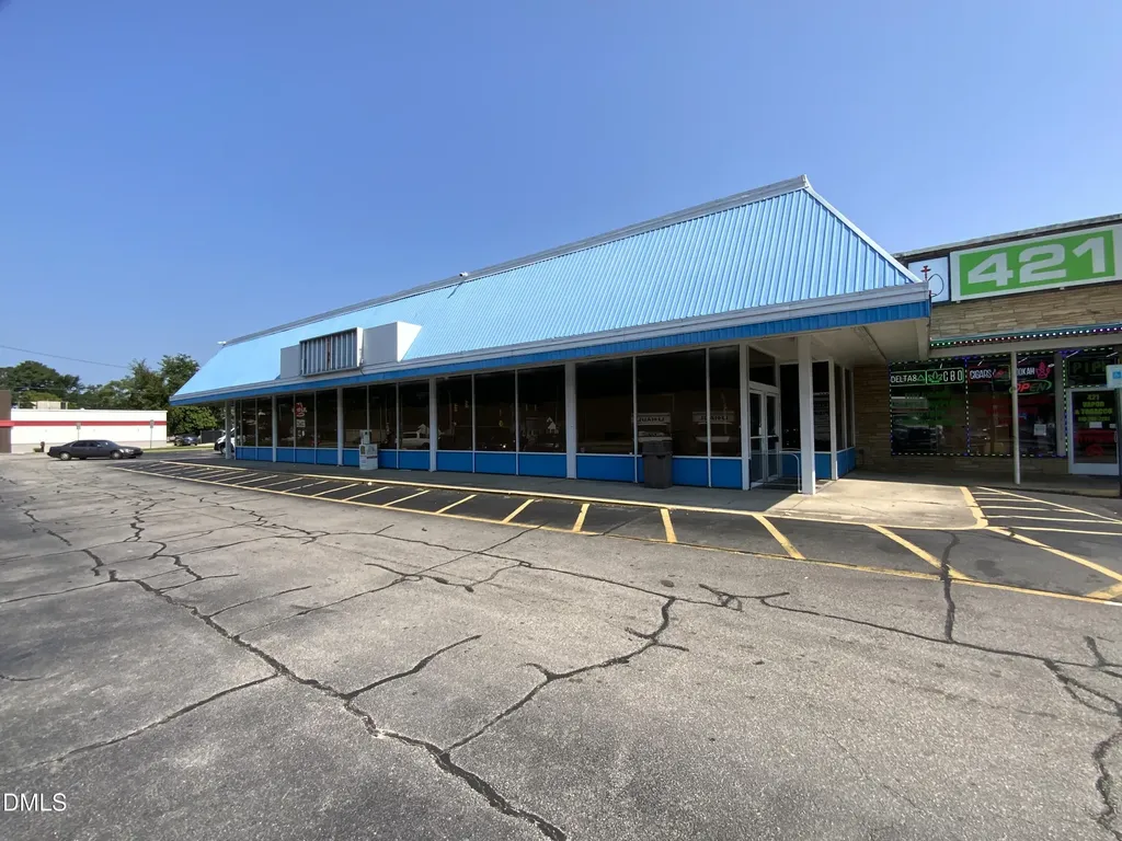 1008 W Cumberland Street Dunn NC 28334