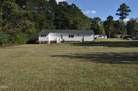 1306 Warren Street Tarboro NC 27886