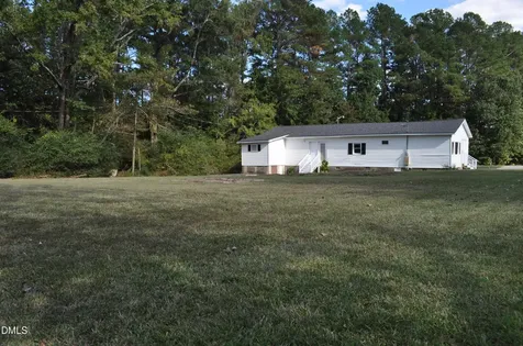 1306 Warren Street Tarboro NC 27886