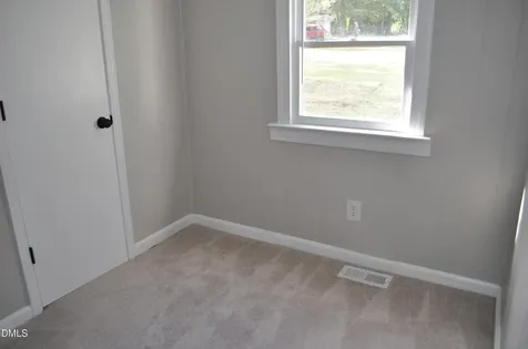 1306 Warren Street Tarboro NC 27886
