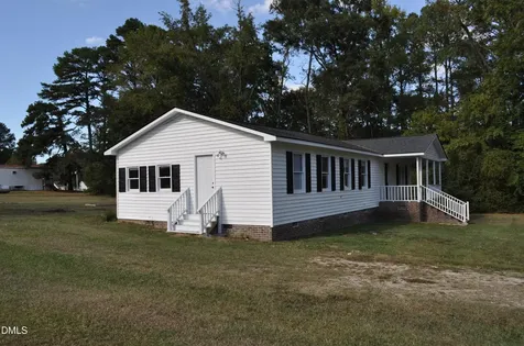 1306 Warren Street Tarboro NC 27886