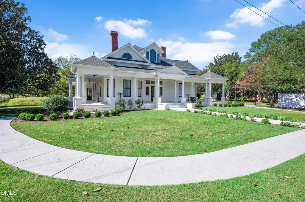 2239 Barber Mill Road Clayton NC 27520