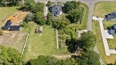 2239 Barber Mill Road Clayton NC 27520