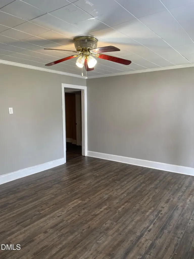 804 E Lizzie Street Selma NC 27576