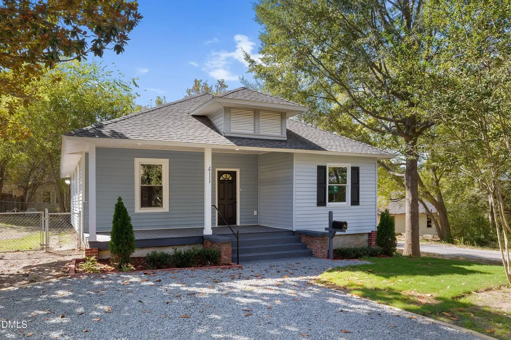 411 W I Street Erwin NC 28339