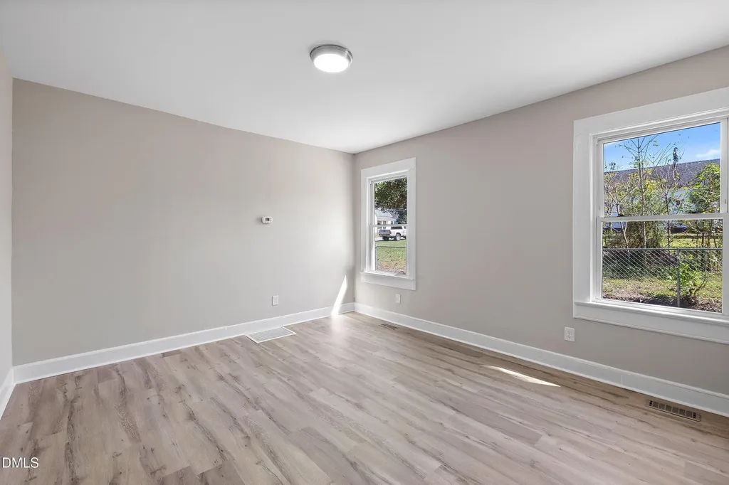 411 W I Street Erwin NC 28339
