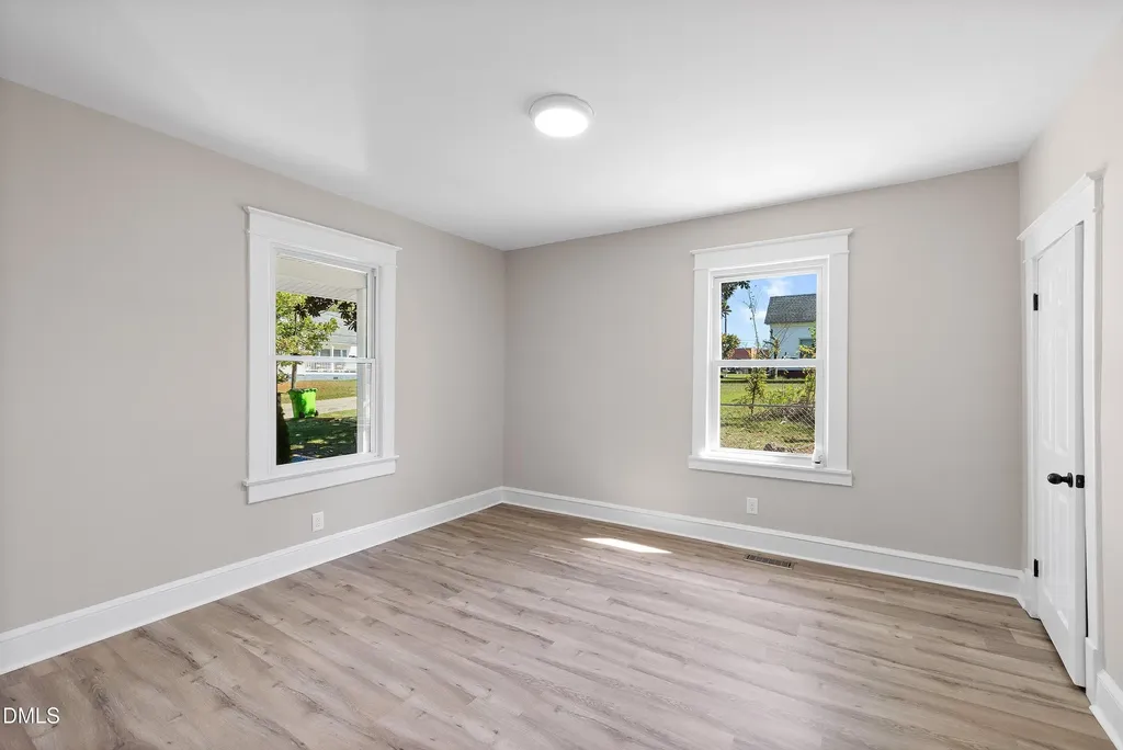 411 W I Street Erwin NC 28339