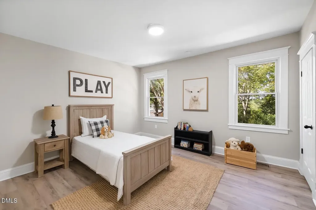 411 W I Street Erwin NC 28339