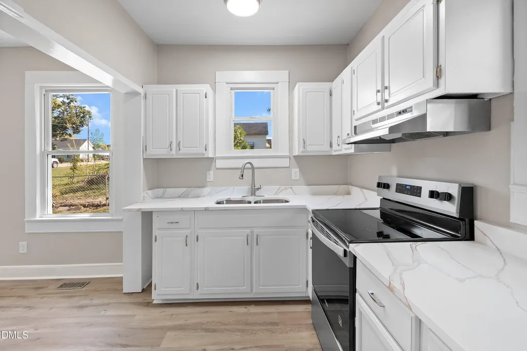 411 W I Street Erwin NC 28339
