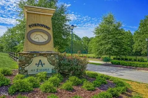 195 Italia Lane Clayton NC 27527