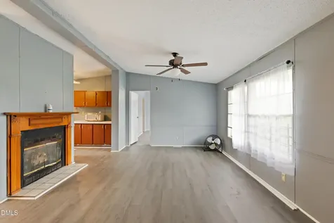 1461 Core Point Road Blounts Creek NC 27814