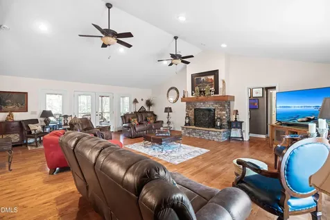 335 Sprunt Drive Clinton NC 28328
