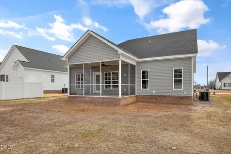 3818 Valleyfield Lane N Elm City NC 27822