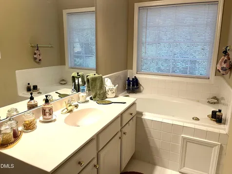 801 Genford Court Raleigh NC 27609