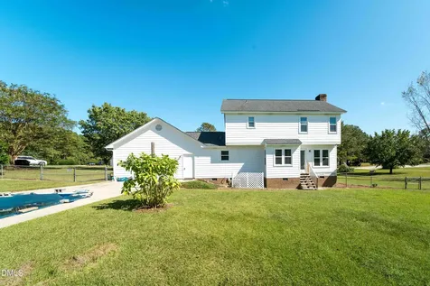 3002 Red Circle Willow Springs NC 27592