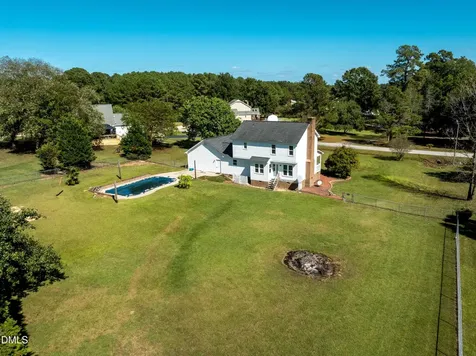3002 Red Circle Willow Springs NC 27592