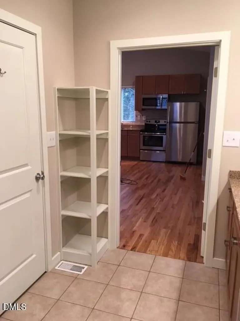 808 808 Edmund Street Raleigh NC 27604