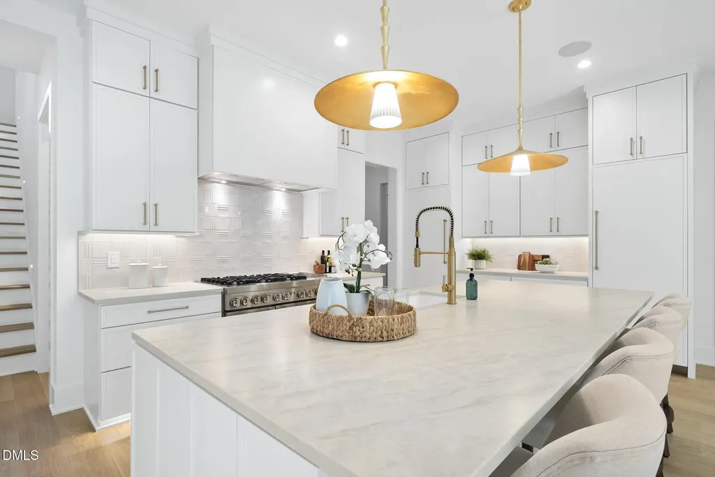 7608 Falls Creek Lane Raleigh NC 27614