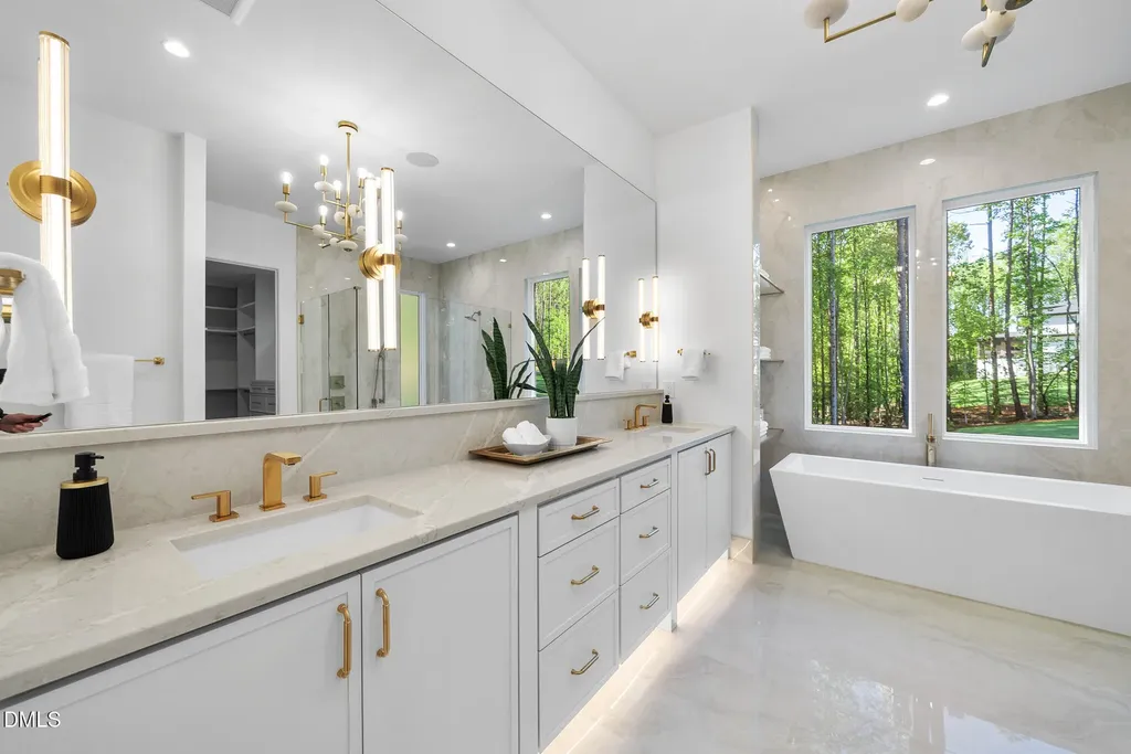 7608 Falls Creek Lane Raleigh NC 27614