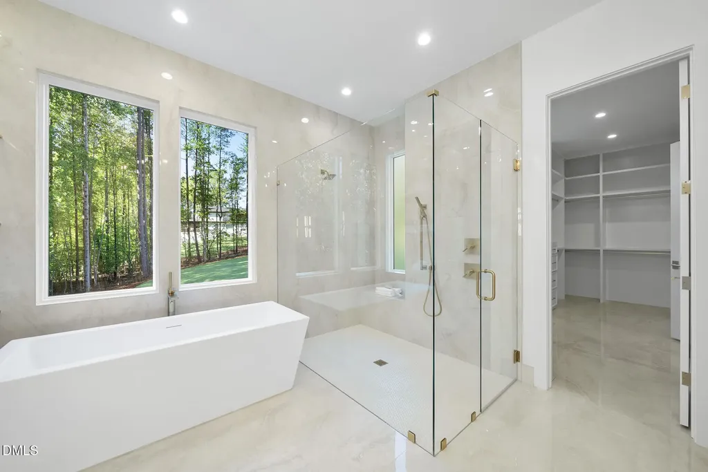 7608 Falls Creek Lane Raleigh NC 27614