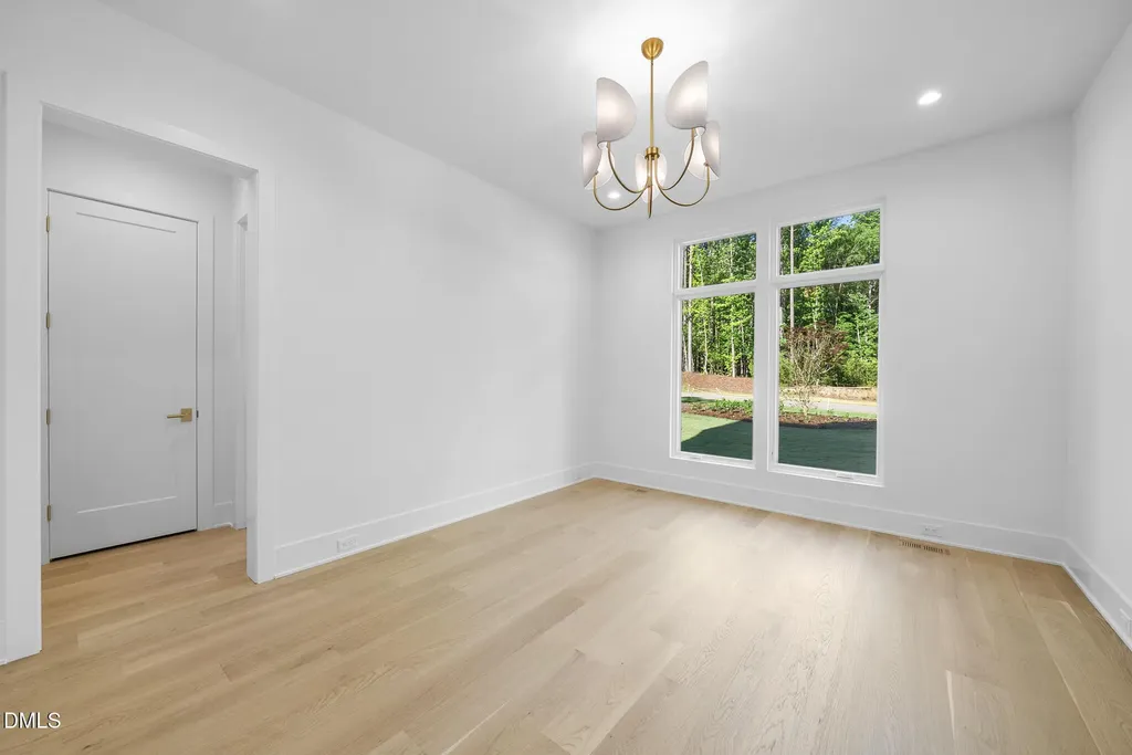 7608 Falls Creek Lane Raleigh NC 27614
