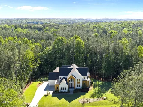 7608 Falls Creek Lane Raleigh NC 27614