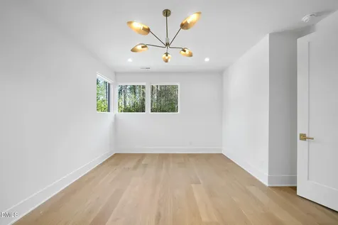 7608 Falls Creek Lane Raleigh NC 27614