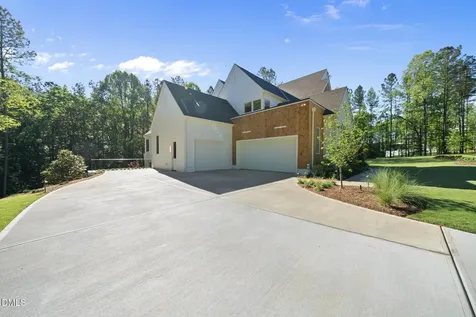 7608 Falls Creek Lane Raleigh NC 27614